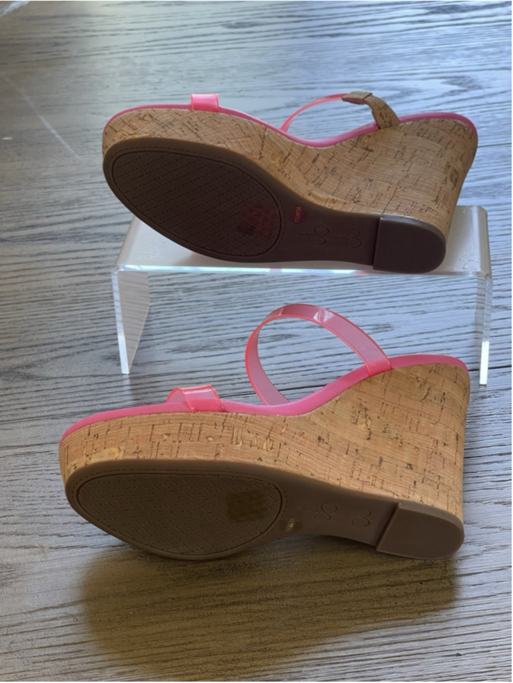 Jessica Simpson Women’s Pink/Brown Slip-On Wedge Sandals Logo Synthetic 7.5 - Picture 3 of 8
